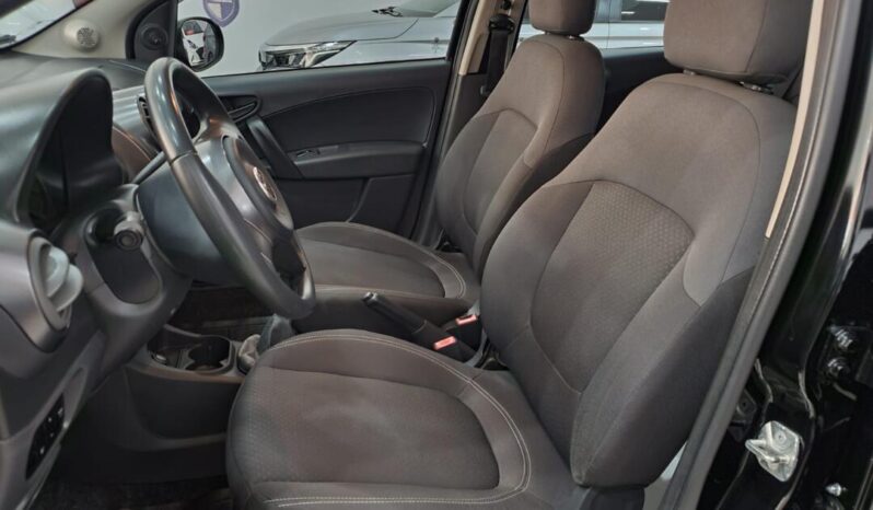 
								Fiat Grand Siena  1.4 Grand Siena full									