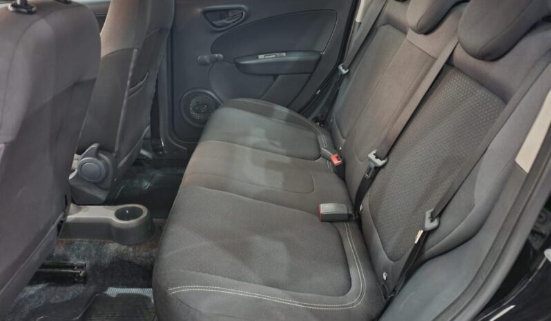 
								Fiat Grand Siena  1.4 Grand Siena full									