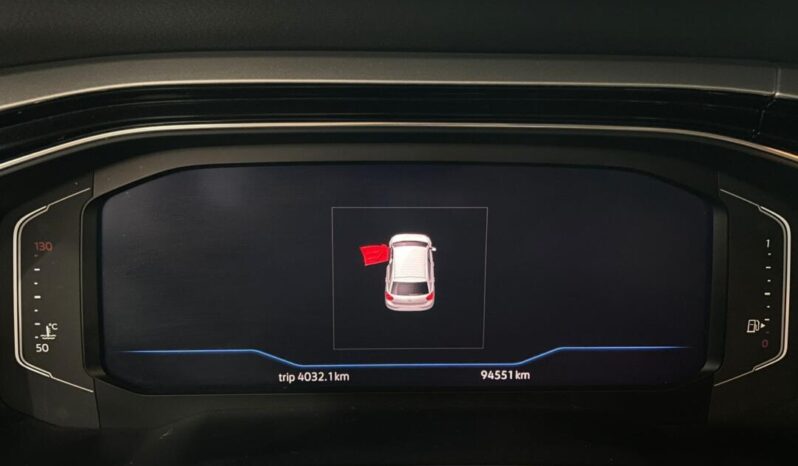 
								Volkswagen Polo  1.0 Highline full									