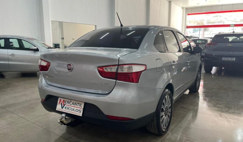 
								Fiat Grand Siena  1.6 Essence full									