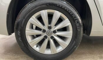 
									Volkswagen Virtus  1.6 full								