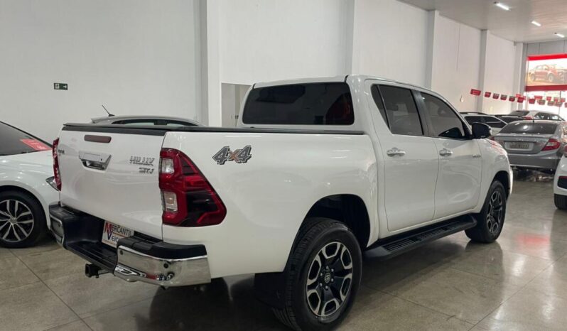 
								Toyota Hilux  2.8 Toyota Hilux SRV full									