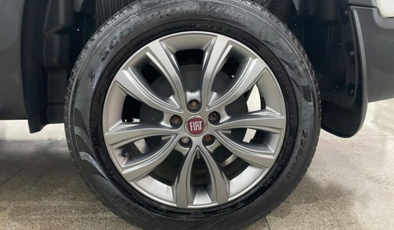 
								Fiat Toro  2.0 Ranch full									