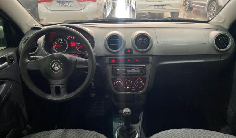 
								Volkswagen Voyage  1.6 Comfortline full									