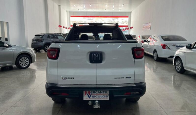 
								Fiat Toro  1.8 Freedom full									