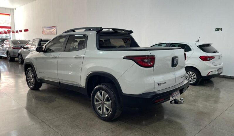 
								Fiat Toro  1.8 Freedom full									