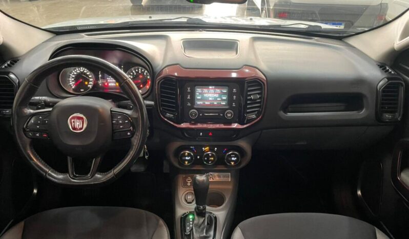 
								Fiat Toro  1.8 Freedom full									