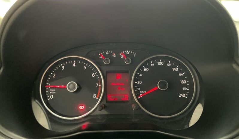 
								Volkswagen Voyage  1.6 Trendline full									