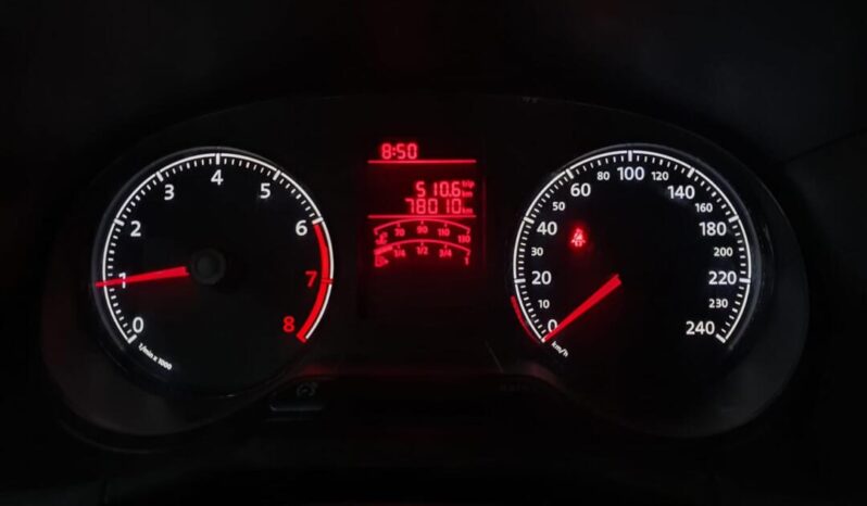 
								Volkswagen Voyage  1.6 Trendline full									