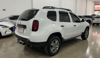 
									Renault Duster  1.6 full								