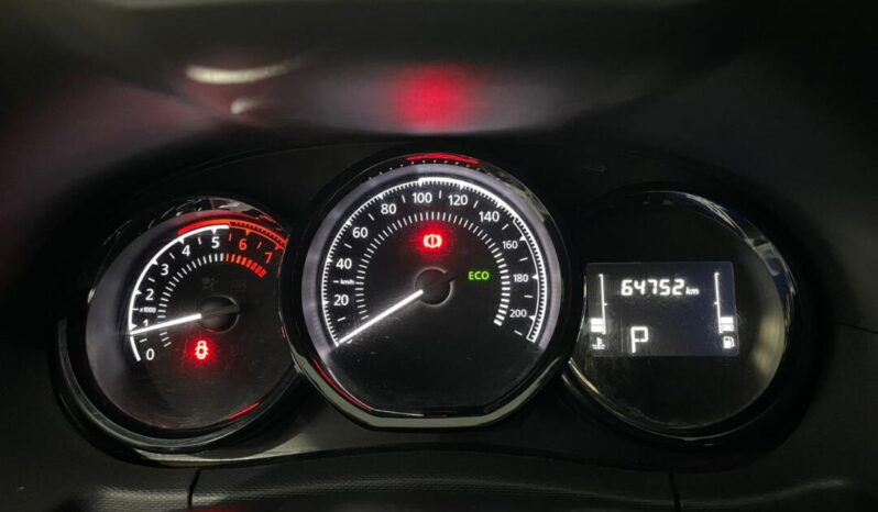 
								Renault Duster  1.6 full									