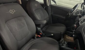 
									Fiat Grand Siena  1.4 Attractiv full								