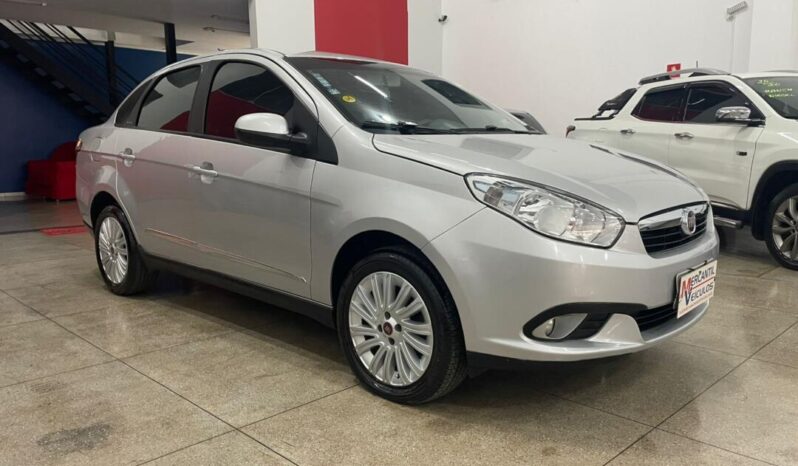 
								Fiat Grand Siena  1.6 Essence full									