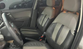 
									Fiat Grand Siena  1.6 Essence full								