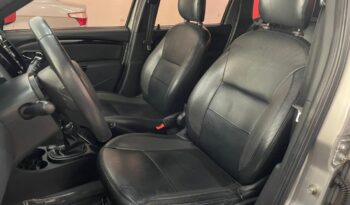 
									Renault Duster  2.0 Dinamic AT4 full								