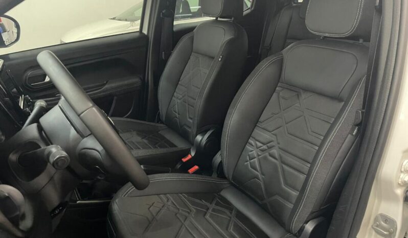 
								Fiat Strada  1.3 Volcano full									