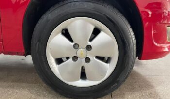 
									Chevrolet Celta  1.0 LT full								