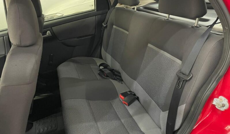 
								Chevrolet Celta  1.0 LT full									