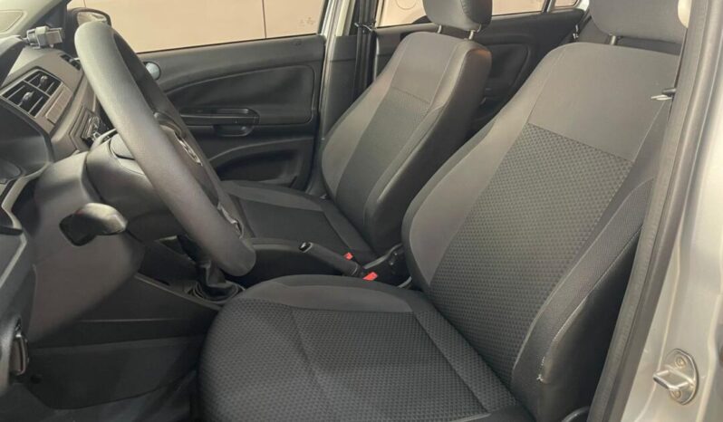 
								Volkswagen Voyage  1.6 MSI full									