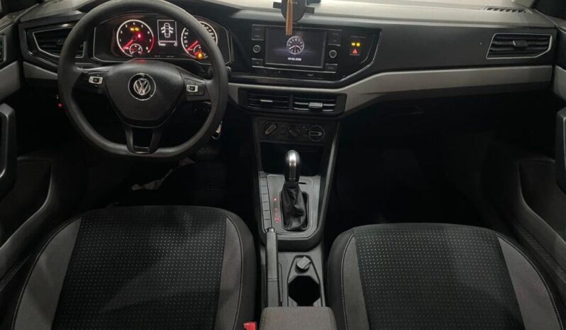 
								Volkswagen Virtus  Turbo 200 TSI full									