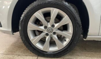 
									Volkswagen Voyage  1.6 Comfortline full								