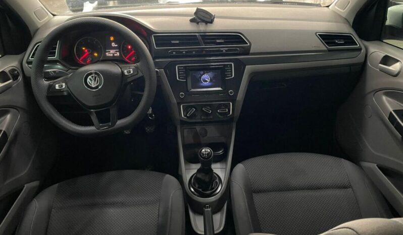 
								Volkswagen Voyage  1.6 Comfortline full									