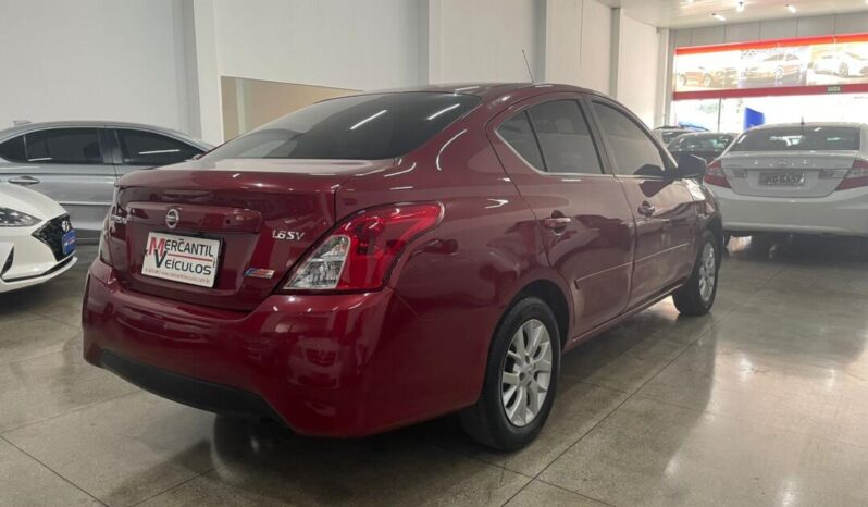 
								Nissan Versa  1.6 SL full									