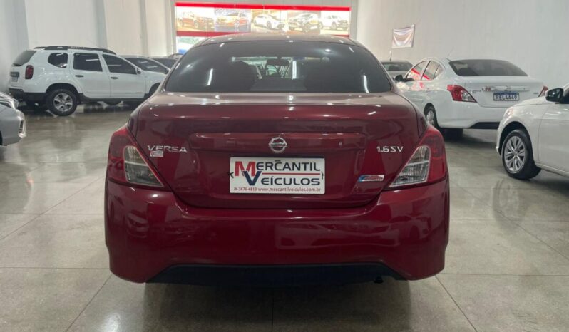 
								Nissan Versa  1.6 SL full									