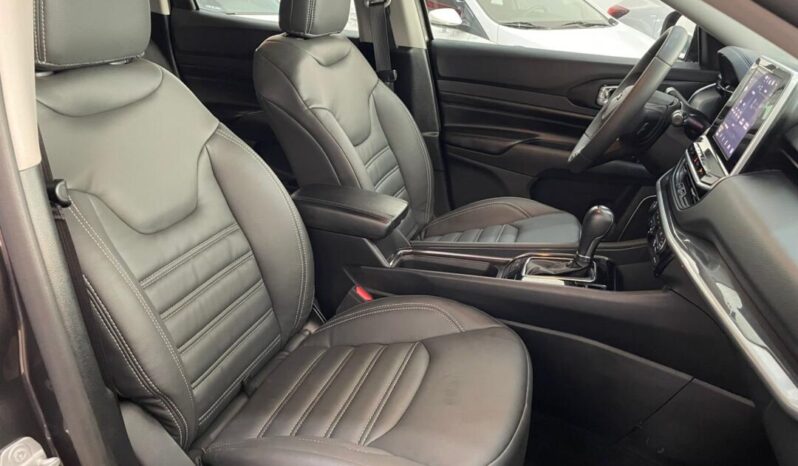 
								Jeep Compass  T270 Sport full									