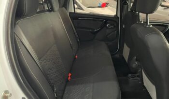 
									Renault Duster Oroch  1.6 Dynamique full								