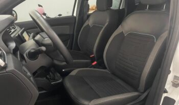 
									Renault Duster  1.6 full								