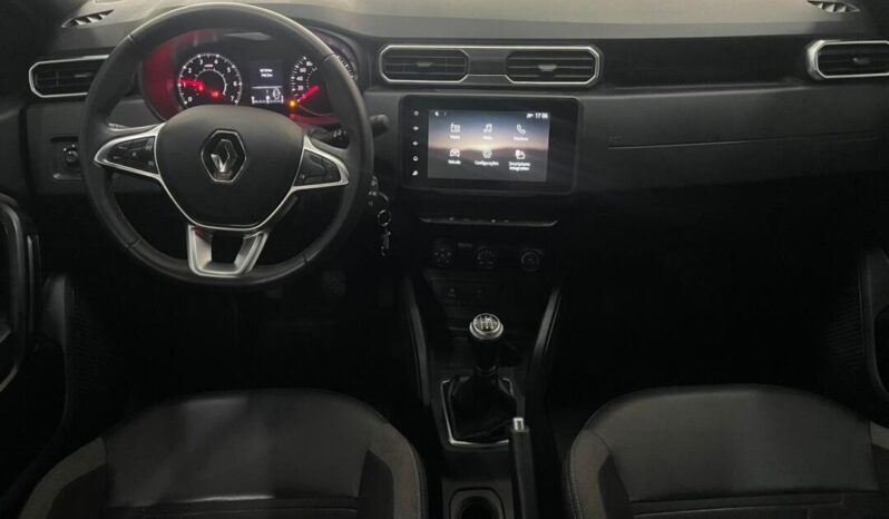 
								Renault Duster  1.6 full									