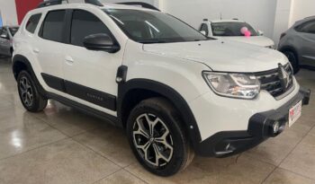 
									Renault Duster  1.6 Iconic full								