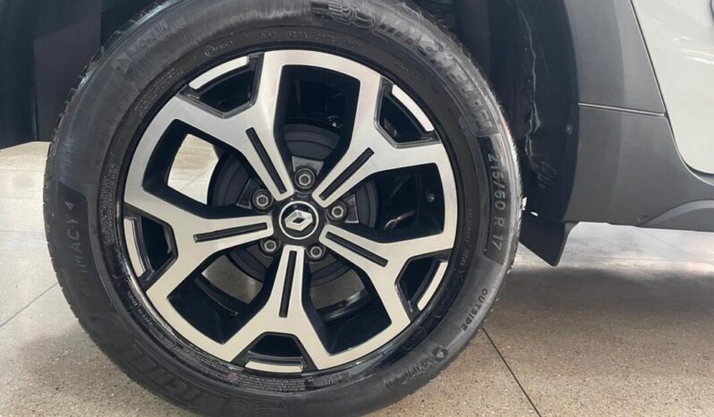 
								Renault Duster  1.6 Iconic full									