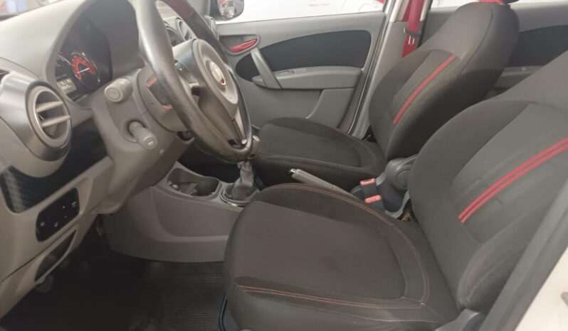 
								Fiat Palio  1.6 Sport full									