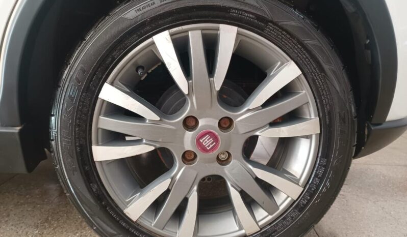 
								Fiat Palio  1.6 Sport full									