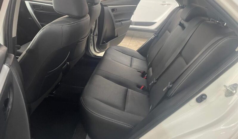 
								Toyota Corolla  2.0 XEI full									