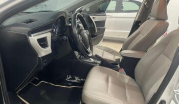 
									Toyota Corolla  2.0 full								