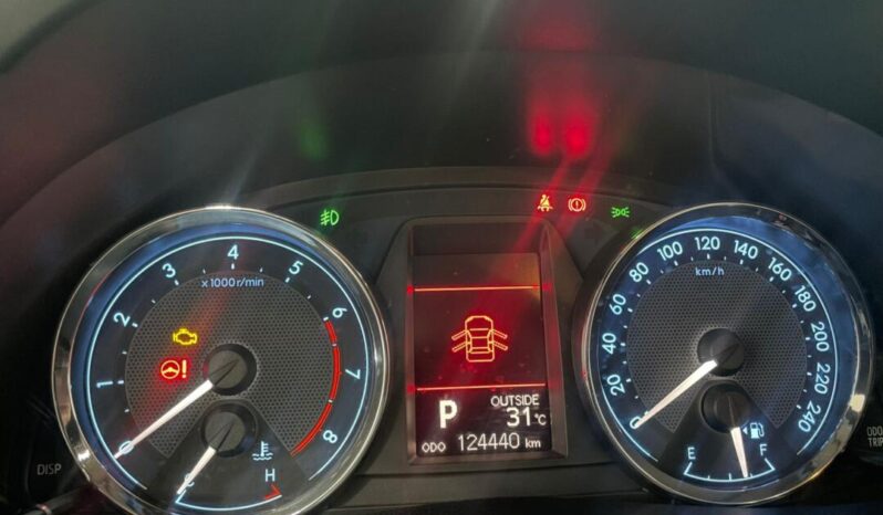 
								Toyota Corolla  2.0 full									