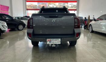 
									Renault Duster Oroch  1.6 full								