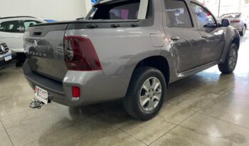 
									Renault Duster Oroch  1.6 full								