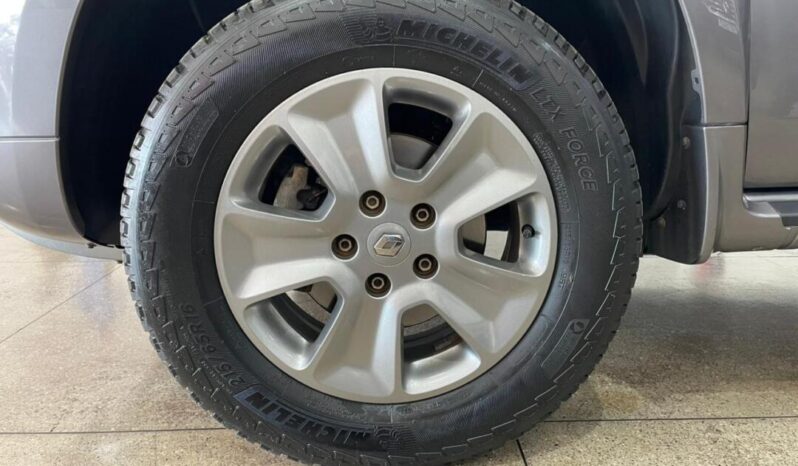 
								Renault Duster Oroch  1.6 full									