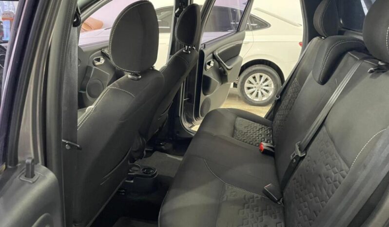 
								Renault Duster Oroch  1.6 full									