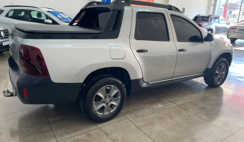 
								Renault Duster Oroch  1.6 full									