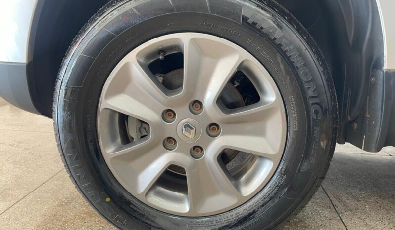 
								Renault Duster Oroch  1.6 full									