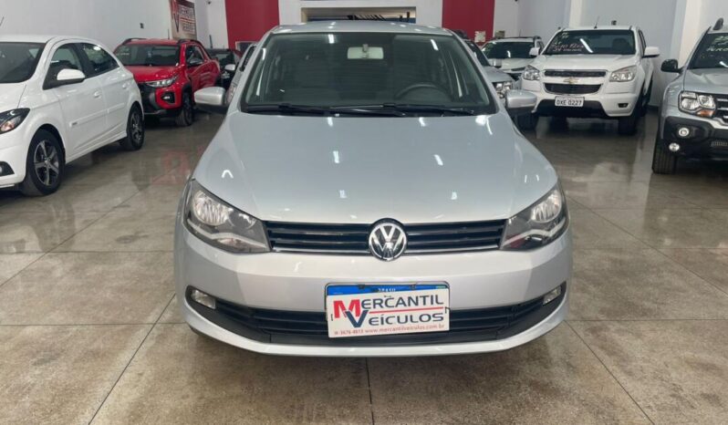 
								Volkswagen Voyage  1.6 full									