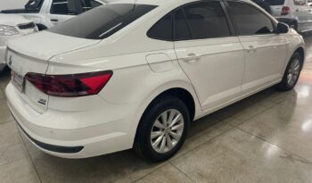 
									Volkswagen Virtus  1.6 full								