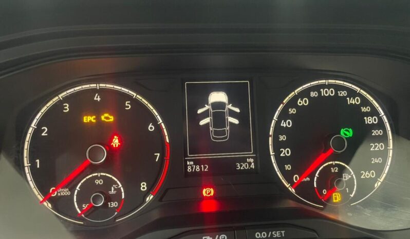 
								Volkswagen Virtus  1.6 full									