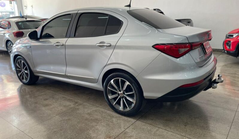 
								Fiat Cronos  1.8 full									
