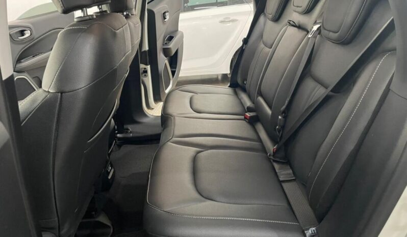
								Fiat Toro  1.3 full									